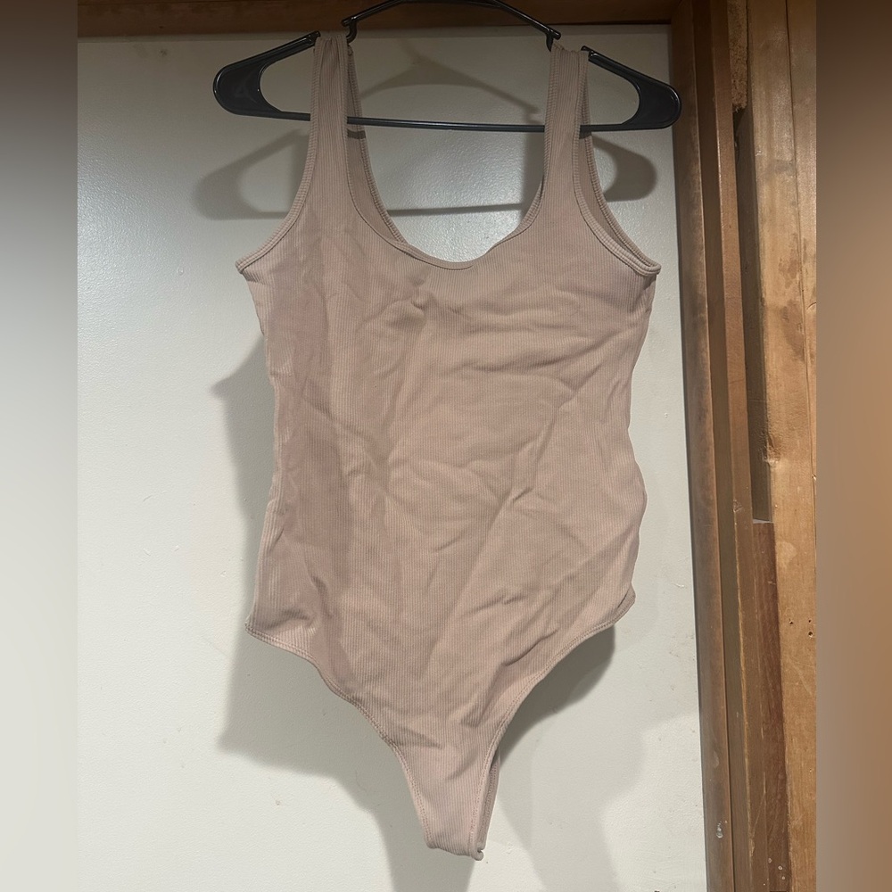 Abercrombie & Fitch Beige Ribbed Bodysuit